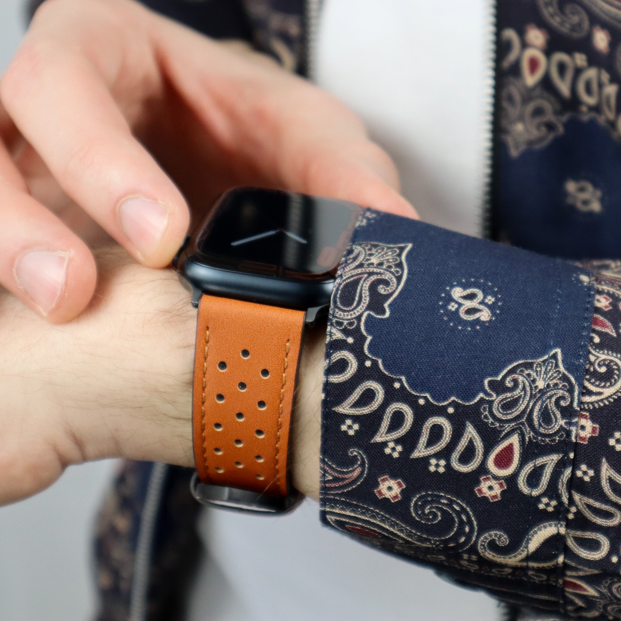 #Hover_true#Farbe_Braun