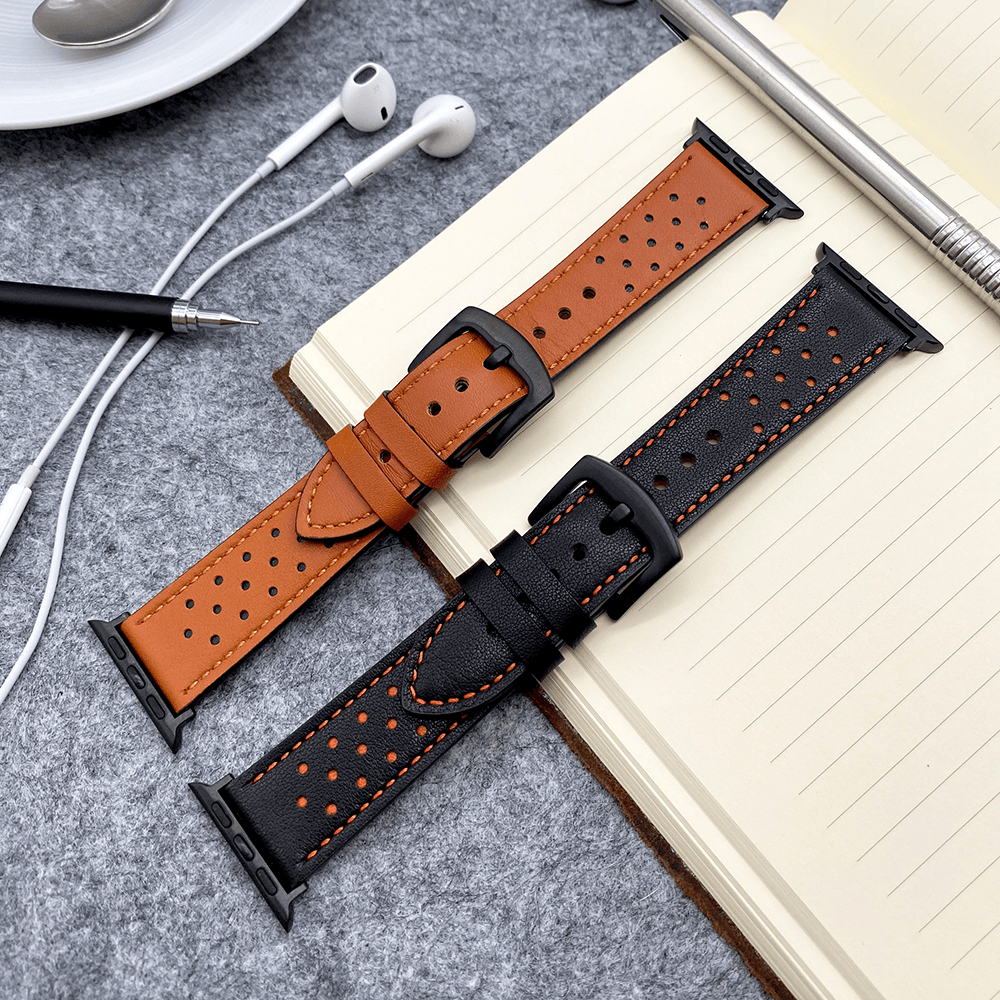 Cinturino in pelle con motivo a fori per Apple Watch